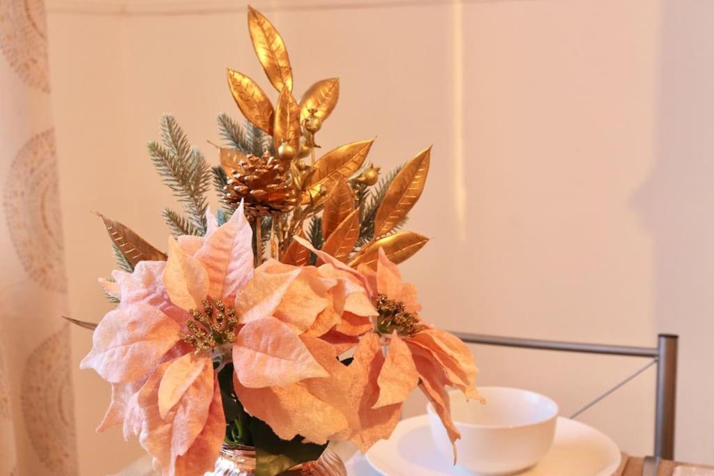 Cozy Family Stay With Free Parking And Wifi Leeds  Eksteriør billede